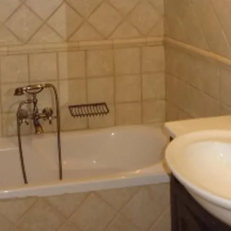 Sterna Apartament Asprogerakata